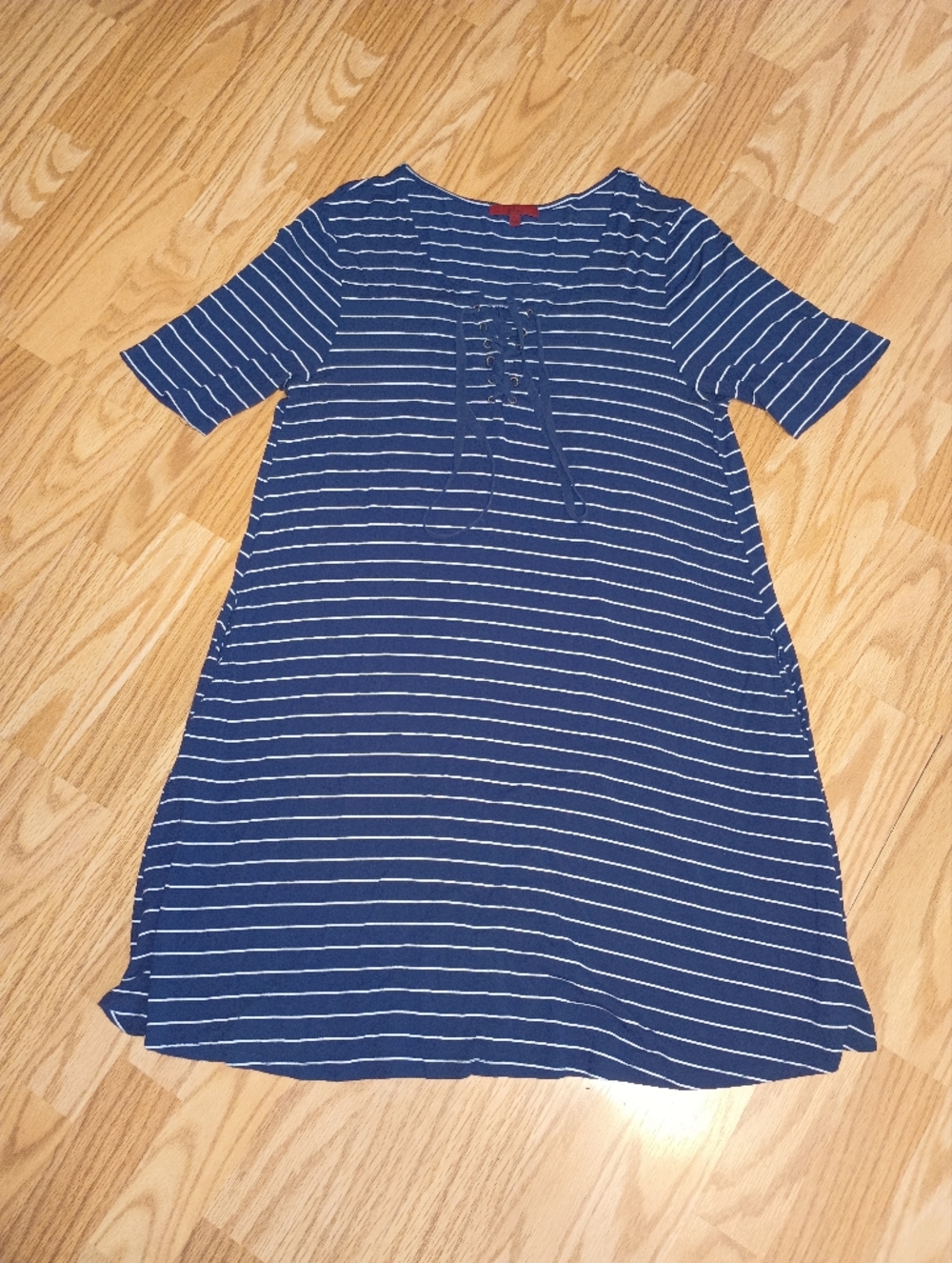 Red BKE T-Shirt Dress. Navy & White. Women's L
